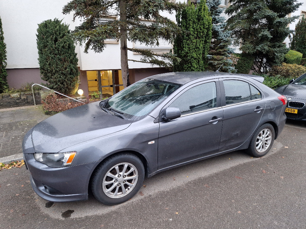 Mitsubishi Lancer Sportback 2011 / Luksemburg Warszawa Ogłoszenie
