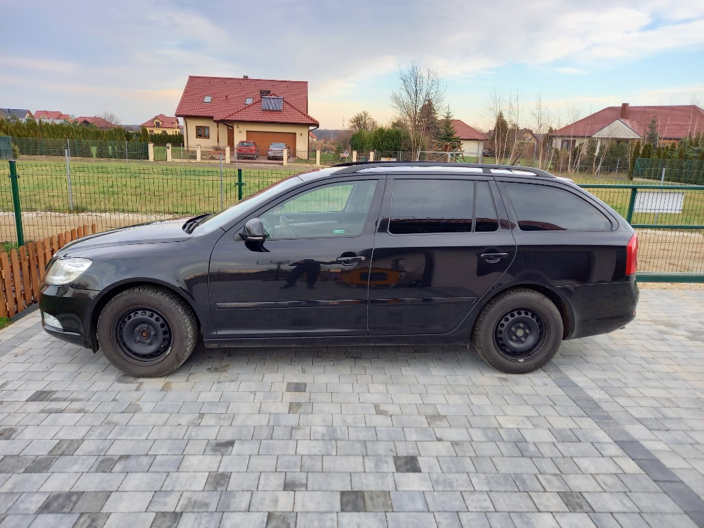 Sprzedam Skoda Octavia Ii 2010 Kombi 2 0 Tdi 140km Cena 19000 00 Zl Mrozow Allegro Lokalnie