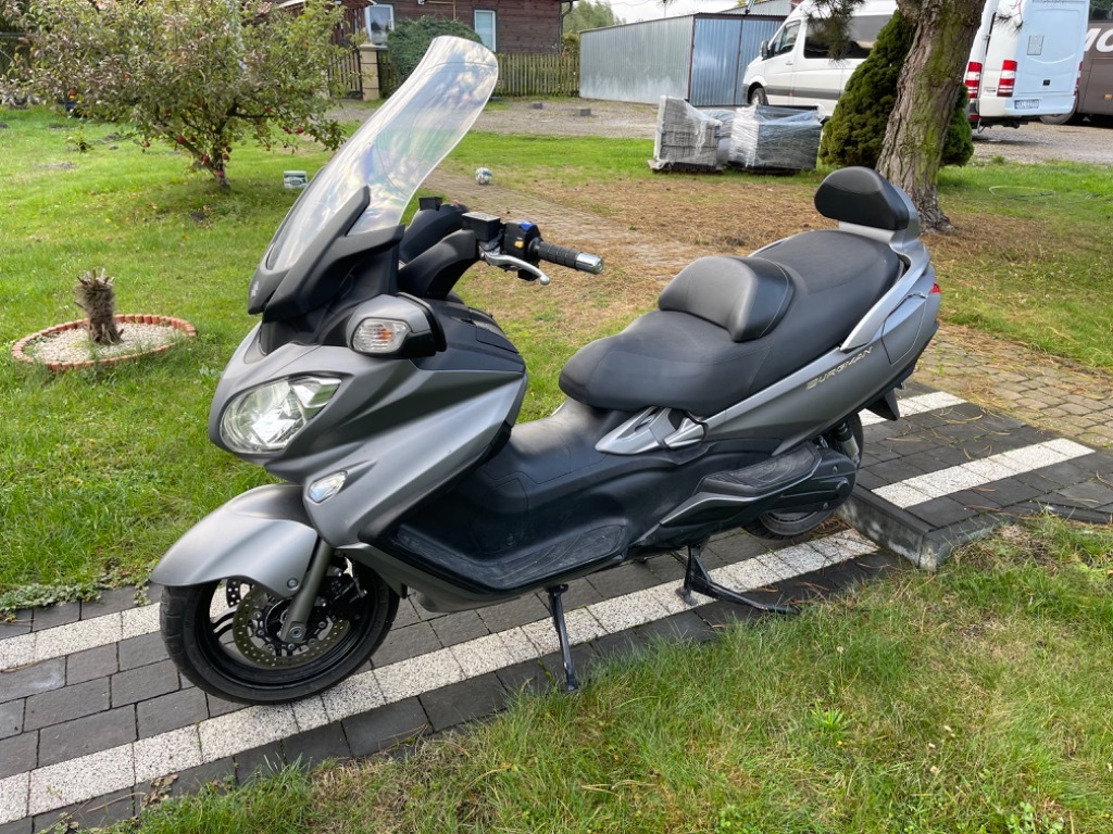 Suzuki Burgman 650 EXECUTIVE Przedbórz Ogłoszenie na Allegro Lokalnie