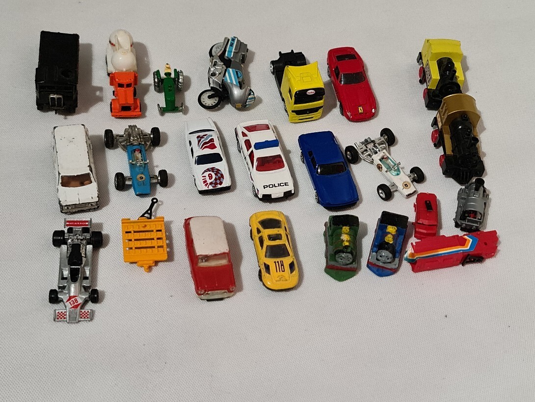 20-modele-samochod-w-niemarkowe-skala-1-60-1-80-tarn-w-licytacja-na