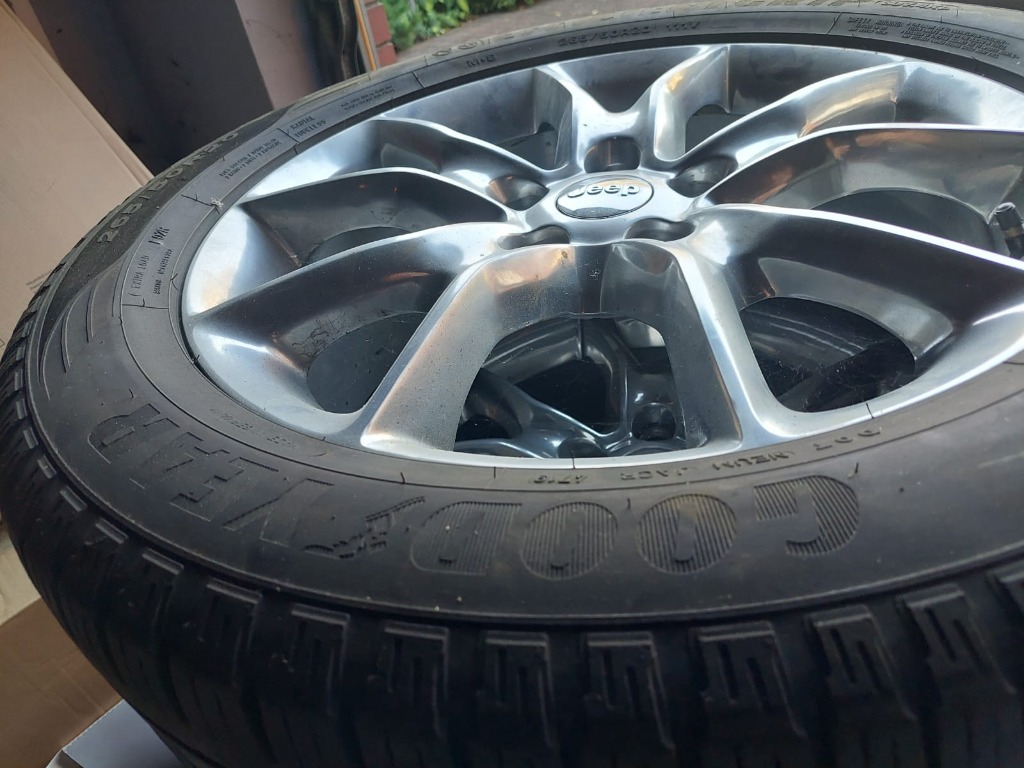 Felgi 20' Jeep Grand Cherokee + Opony Goodyear Ostrów Wielkopolski Kup teraz na Allegro Lokalnie