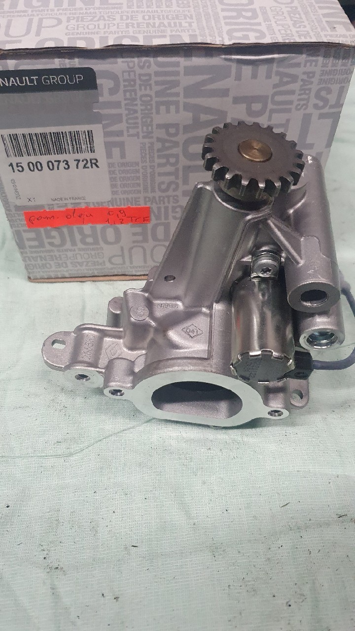 НАСОС МАСТИЛА 0,9-1,2 TCE RENAULT NISSAN НОВА OE. 150007372R 1500000QAB 