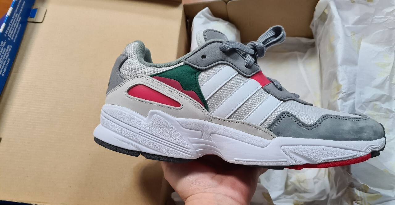 adidas yung retro