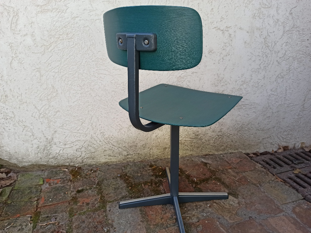 Zdjęcie oferty: Krzesło dla dziecka szmaragdowa zieleń. Z dostawą.