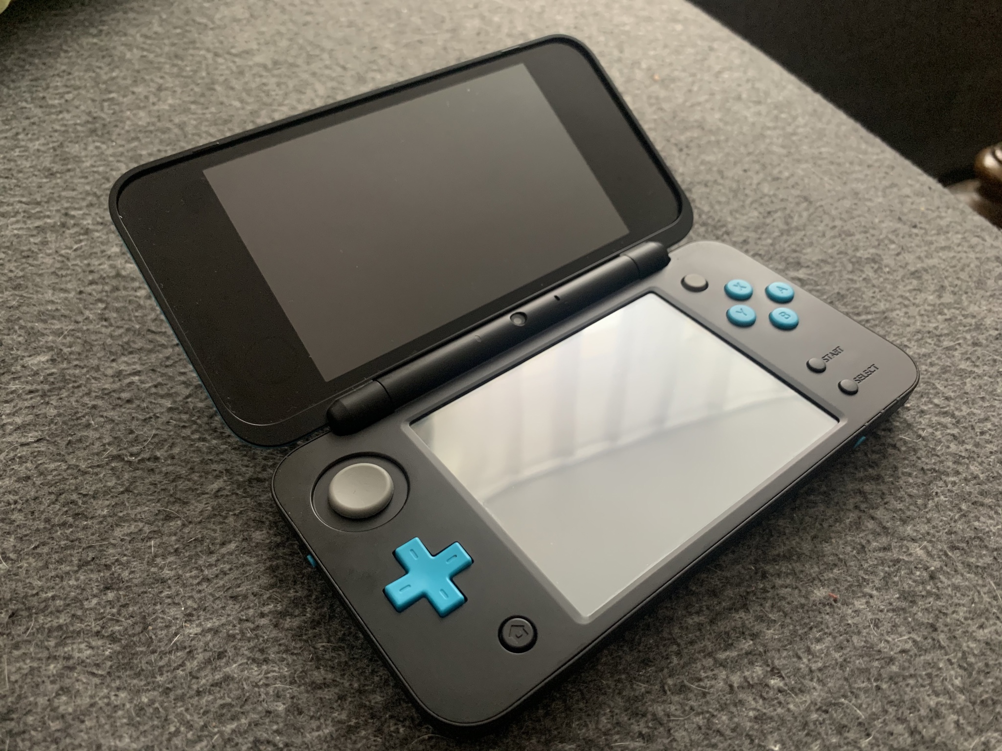 Nintendo 2DS XL ! Mario case ! Zestaw gier ! Katowice Kup teraz na