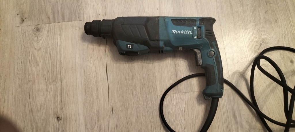 Młotowiertarka Makita hr 2630 | Osieczna | Licytacja na Allegro Lokalnie