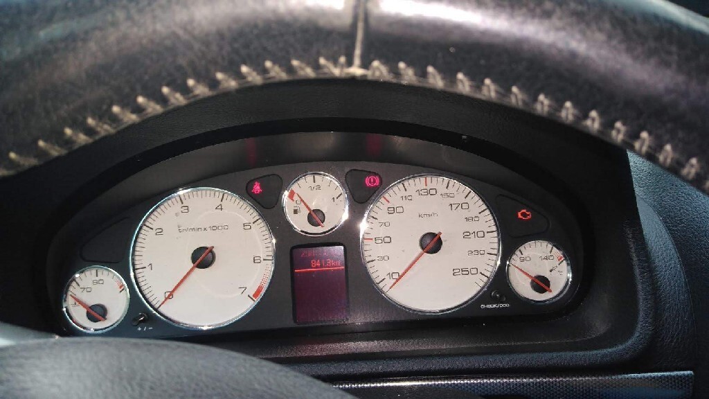Części Peugeot 407 SW 2,2 benzyna Cena 2500,00 zł