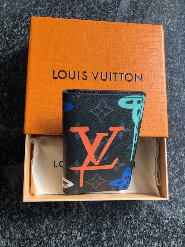 Portfel Louis Vuitton Pocket Organizer Graffiti LV