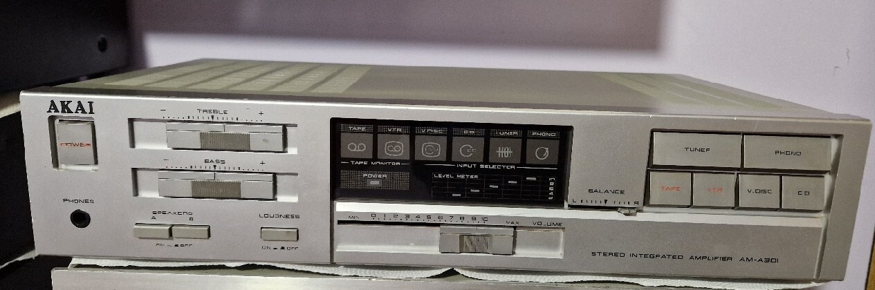 Wzmacniacz Akai am a301 | Wierzbica | Licytacja na Allegro Lokalnie