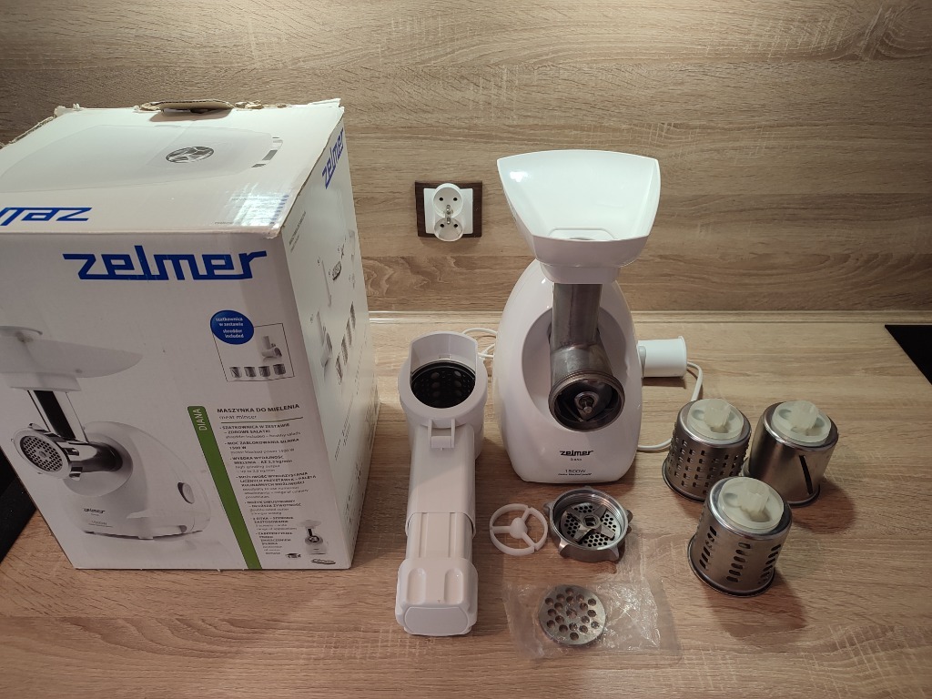 Maszynka do mięsa Zelmer Diana 1500W | Wejherowo | Kup teraz na Allegro ...
