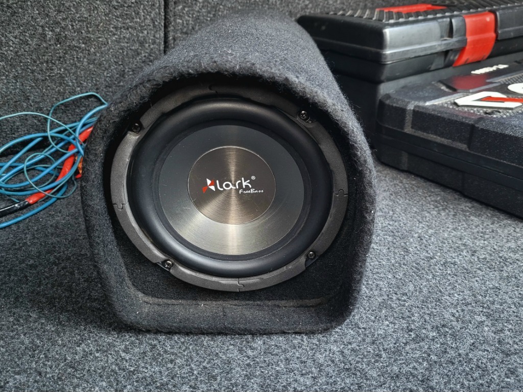Subwoofer Tuba ze wzmacniaczem (pod fotel) Warszawa Kup teraz na