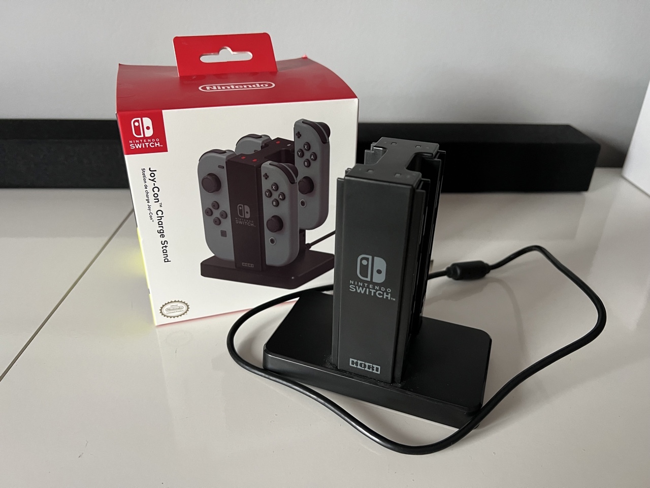 Stacja ładująca Joycony Hori Nintendo Switch Stawiszyn Kup teraz na