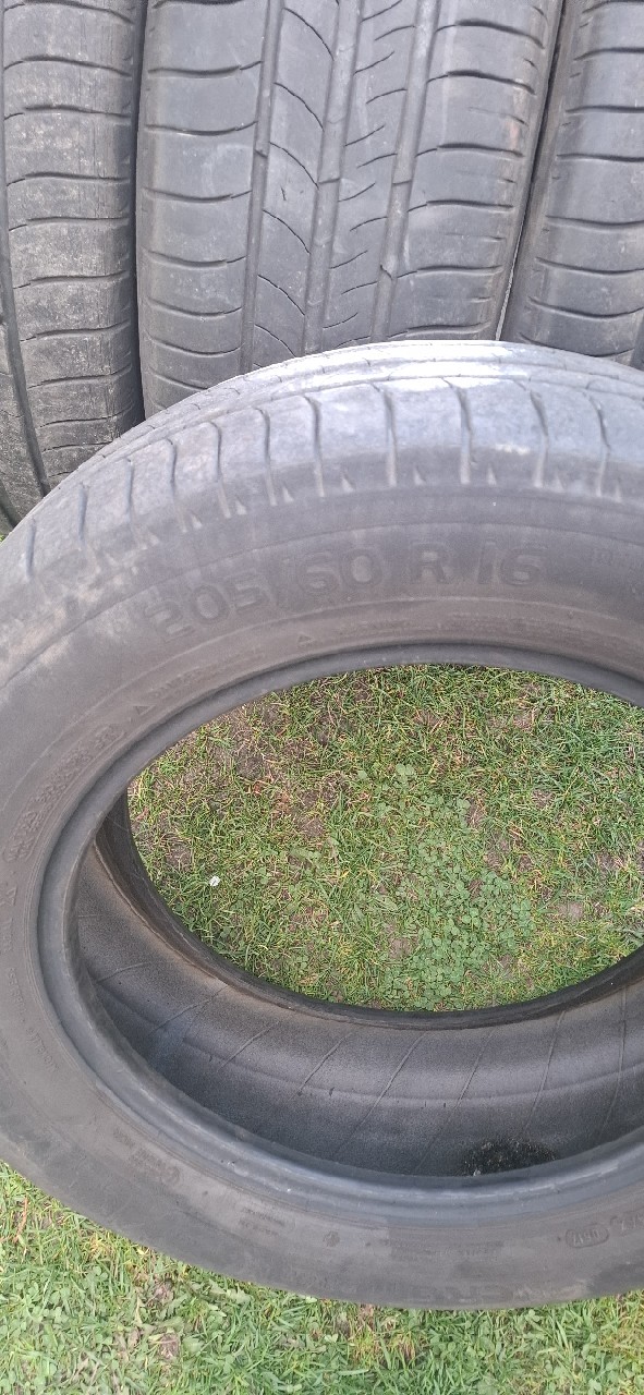 MOTORYZACJA ШИНИ ВЖИВАНІ ,НОМЕР КОНТАКТНИЙ 51255 297 MOZNA ODEBRAC OSOBISC 