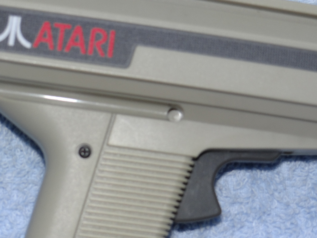 UNIKAT JEDYNY PISTOLET ATARI G1 LIGHT GUN BOX GRA Turek Kup teraz