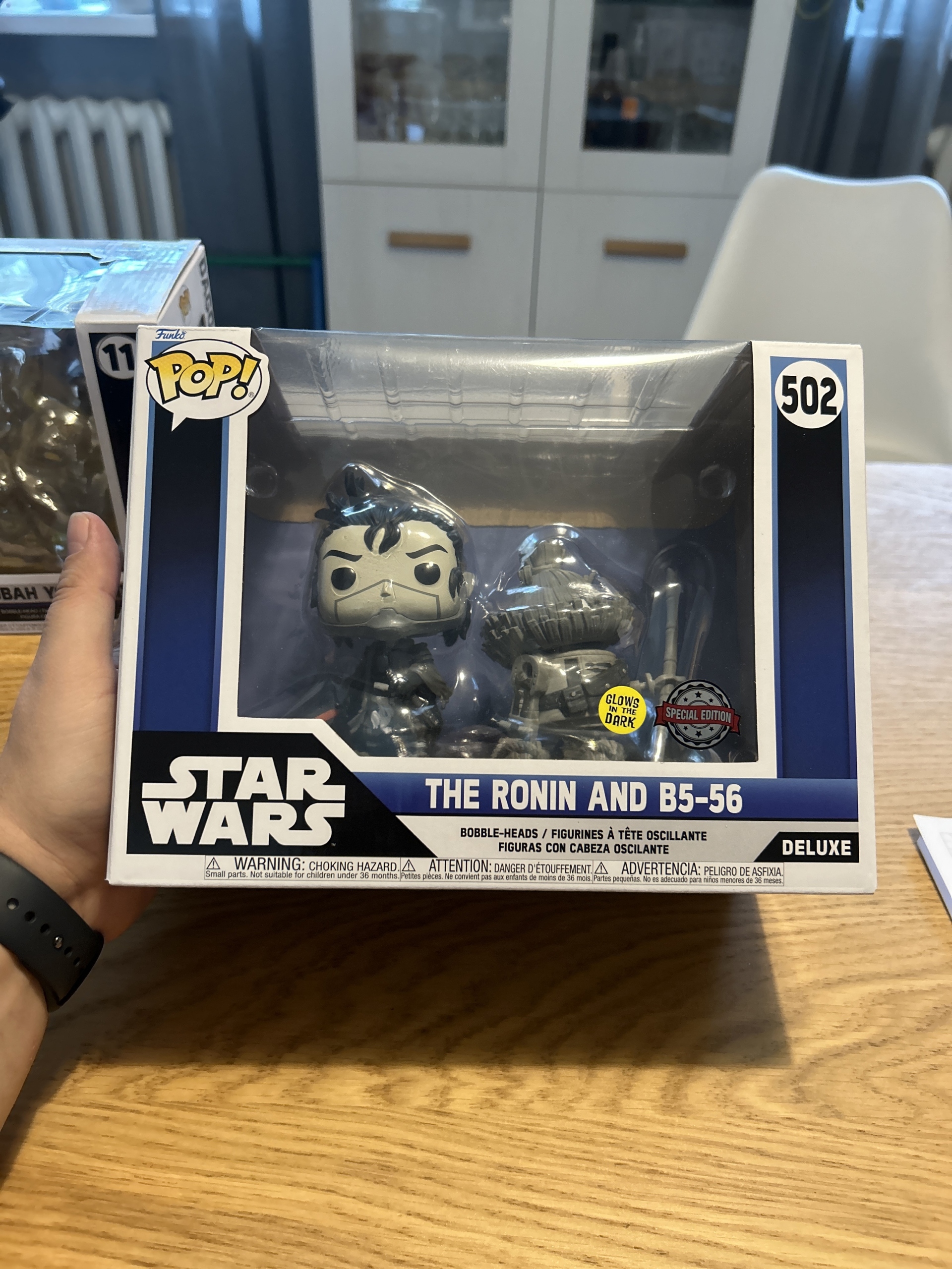 POP 502 STAR WARS The Ronin and B5-56 special edition glows in the dark