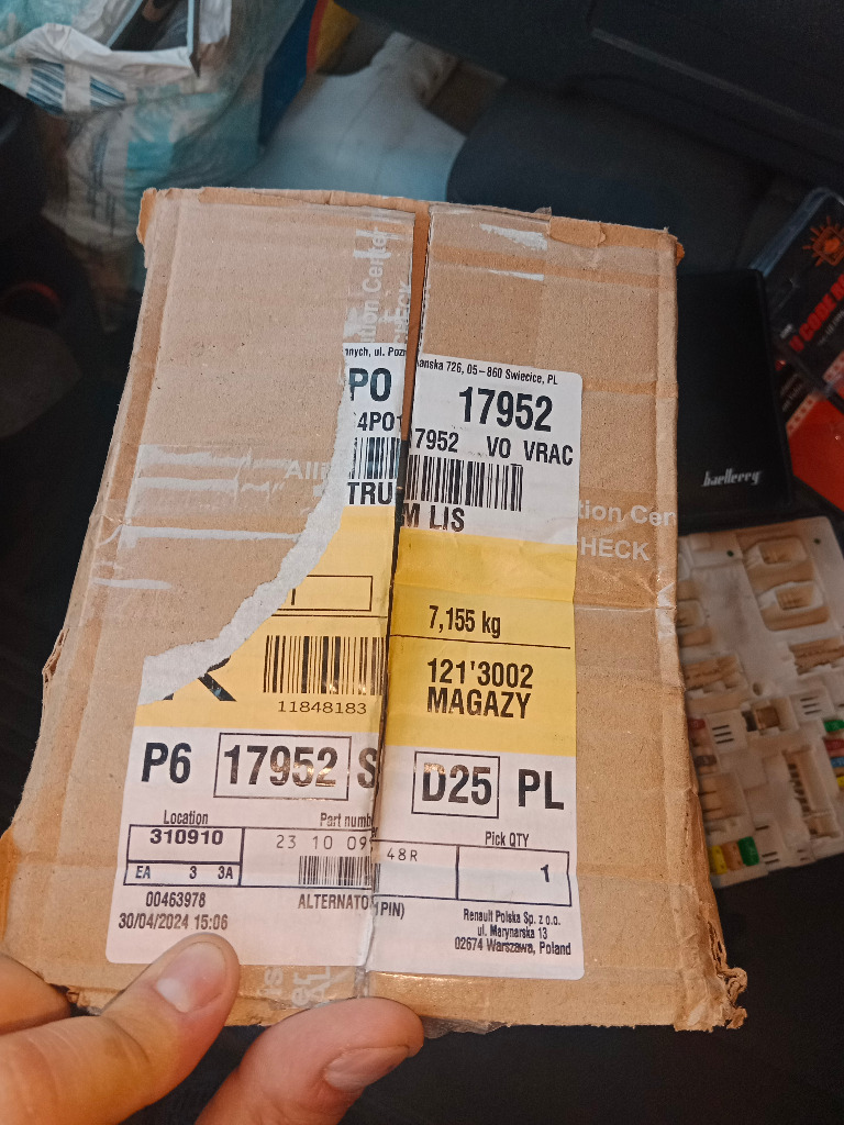 ГЕНЕРАТОР RENAULT MASTER 2.3 135 KM MITSUBISHI NR 231009948R OE 