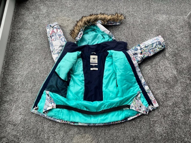 Zdjęcie oferty: kurtka narciarska dziewczęca firmy ROXY