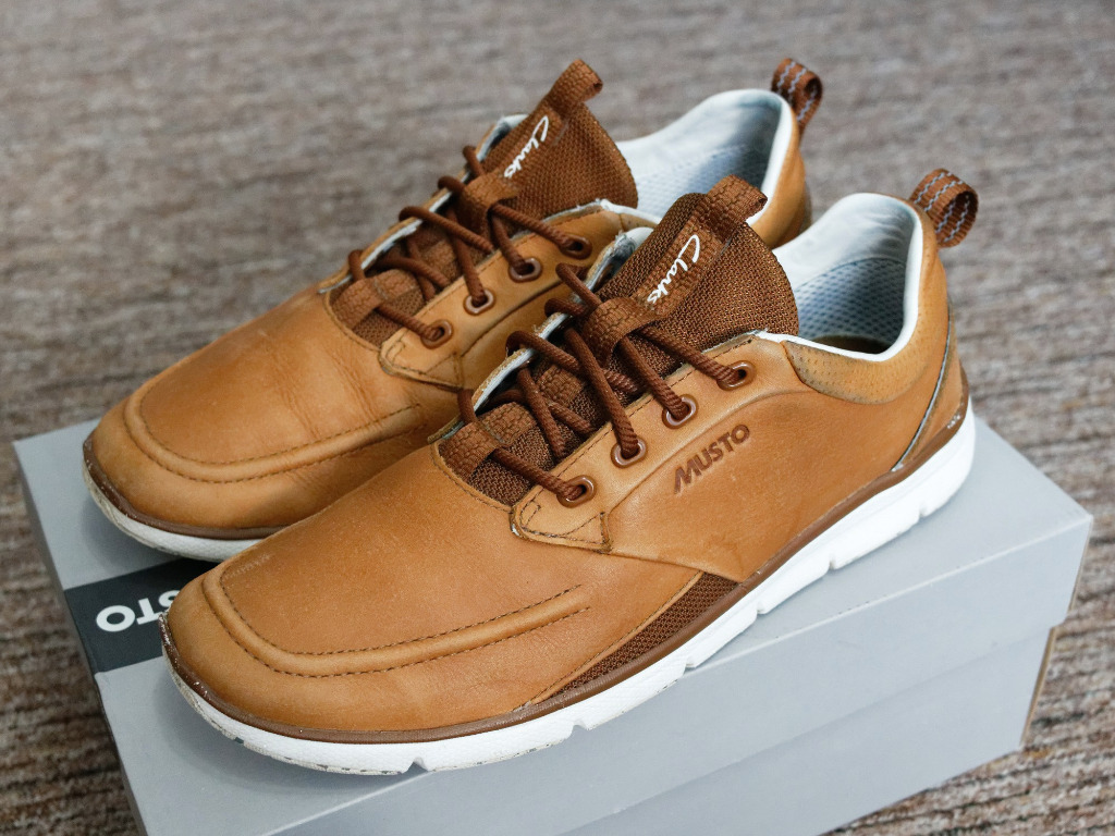 Clarks musto online orson crew