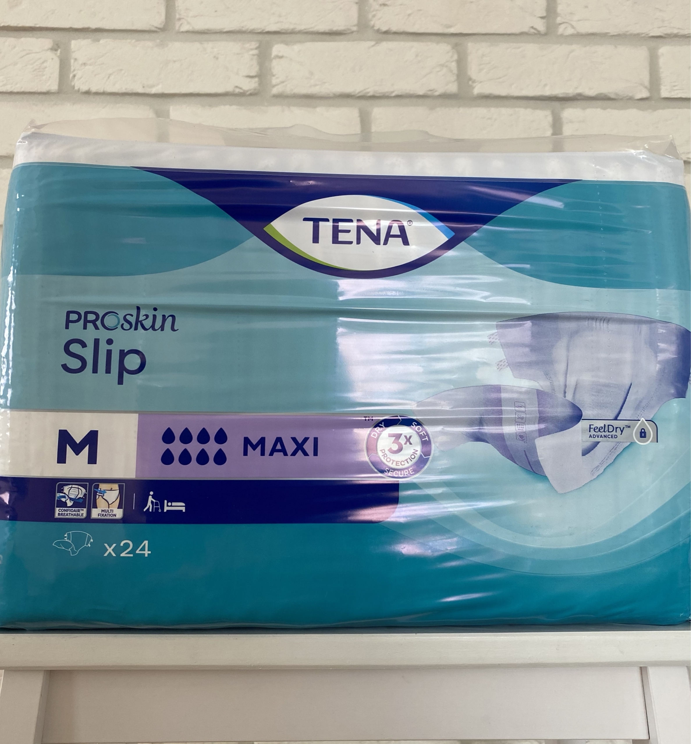 TENA Slip ProSkin Maxi размер M, 24 шт.