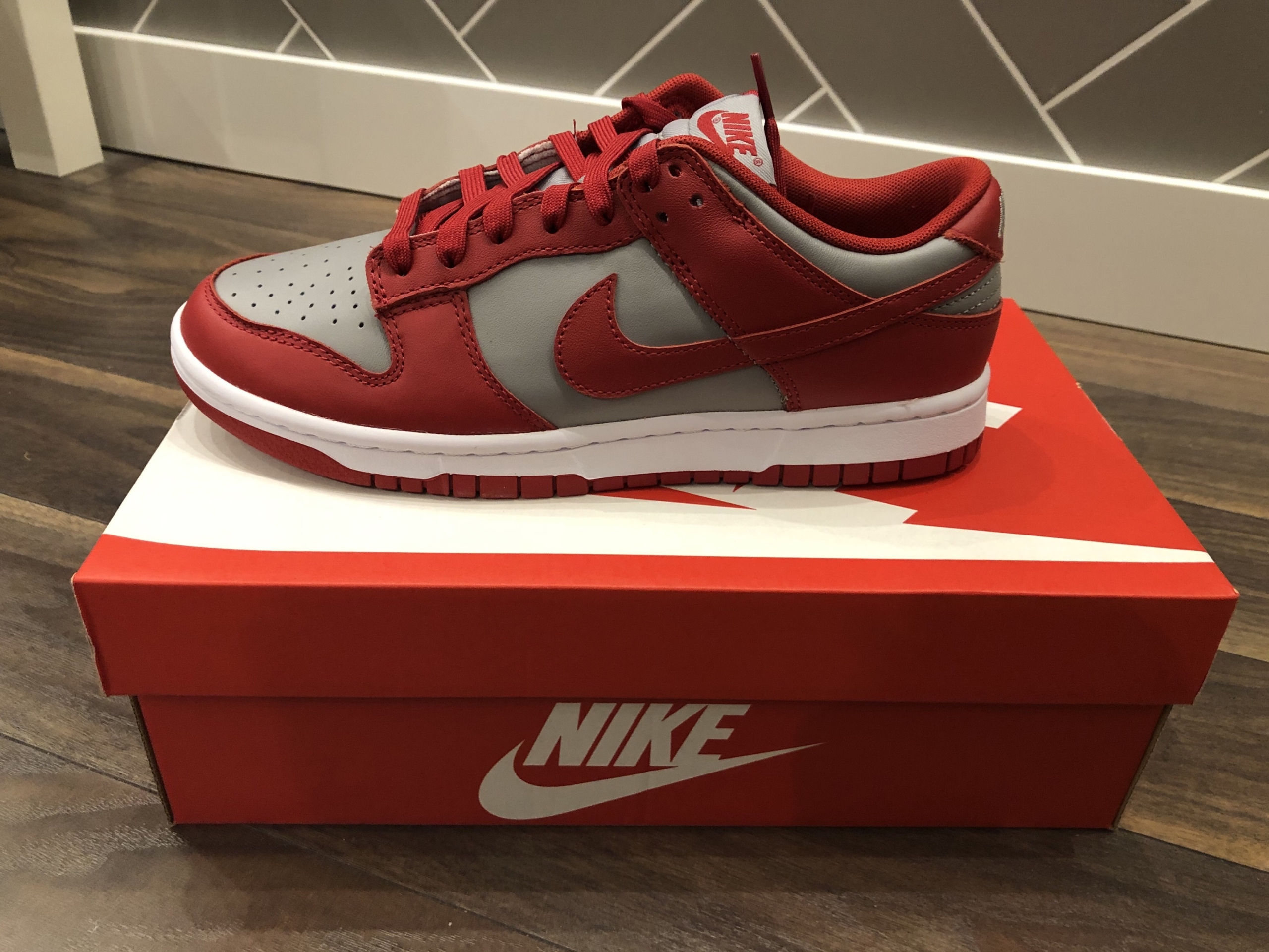 nike dunk low unlv 2021