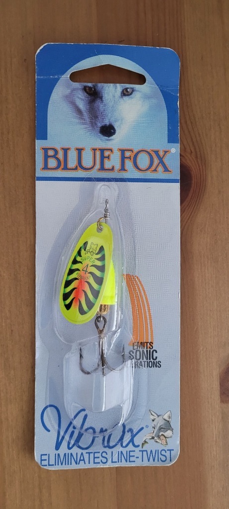 Blue Fox Classic Vibrax Fishing Lure - Gold Plated Size 4