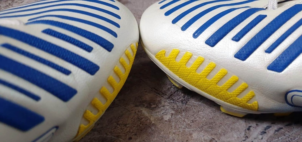 Zdjęcie oferty: Buty piłkarskie Adidas Predator Lz Trx