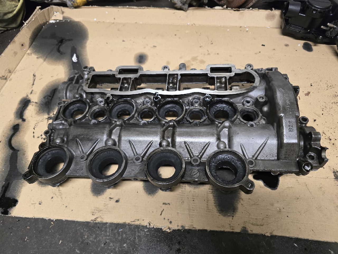 FORD CITROEN PEUGEOT 1.6 TDCI HDI КРИШКА КЛАПАНІВ ВАЛИ РОСПОДІЛЬНИКА 9644994680 