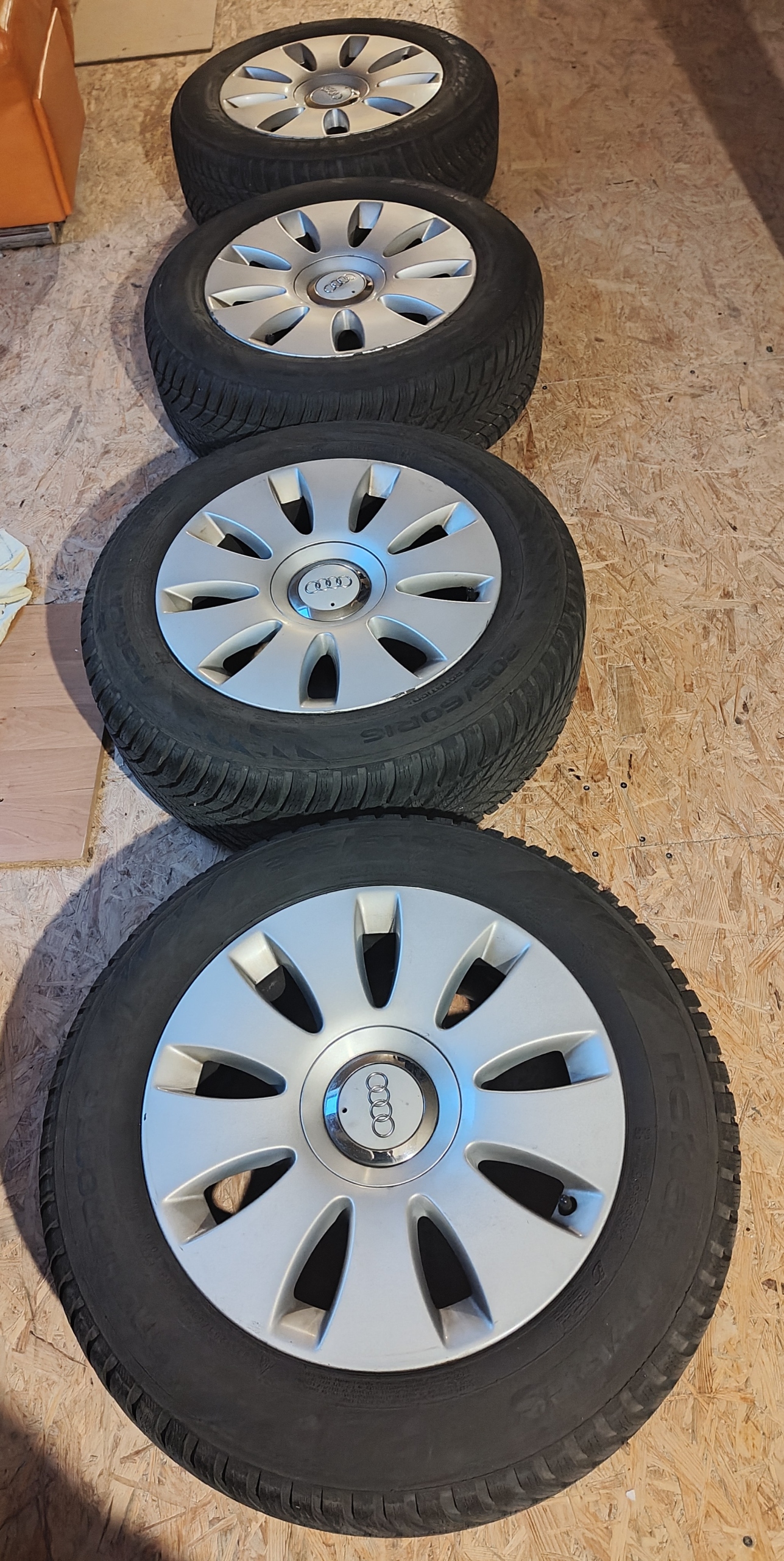 КОЛЕСА ЗИМОВІ Z ДИСКАМИ 16 ДЮЙМИ Z AUDI A6C6, ШИНИ NOKIAN SNOWPROOF 2/2025 