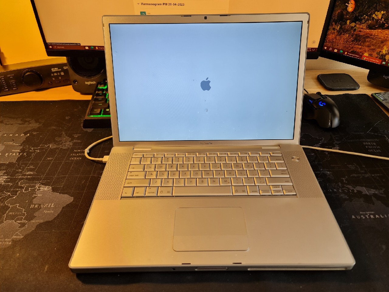 Apple MacBook Pro A1226 15.4 MacOS oryg zasilacz Gliwice Licytacja