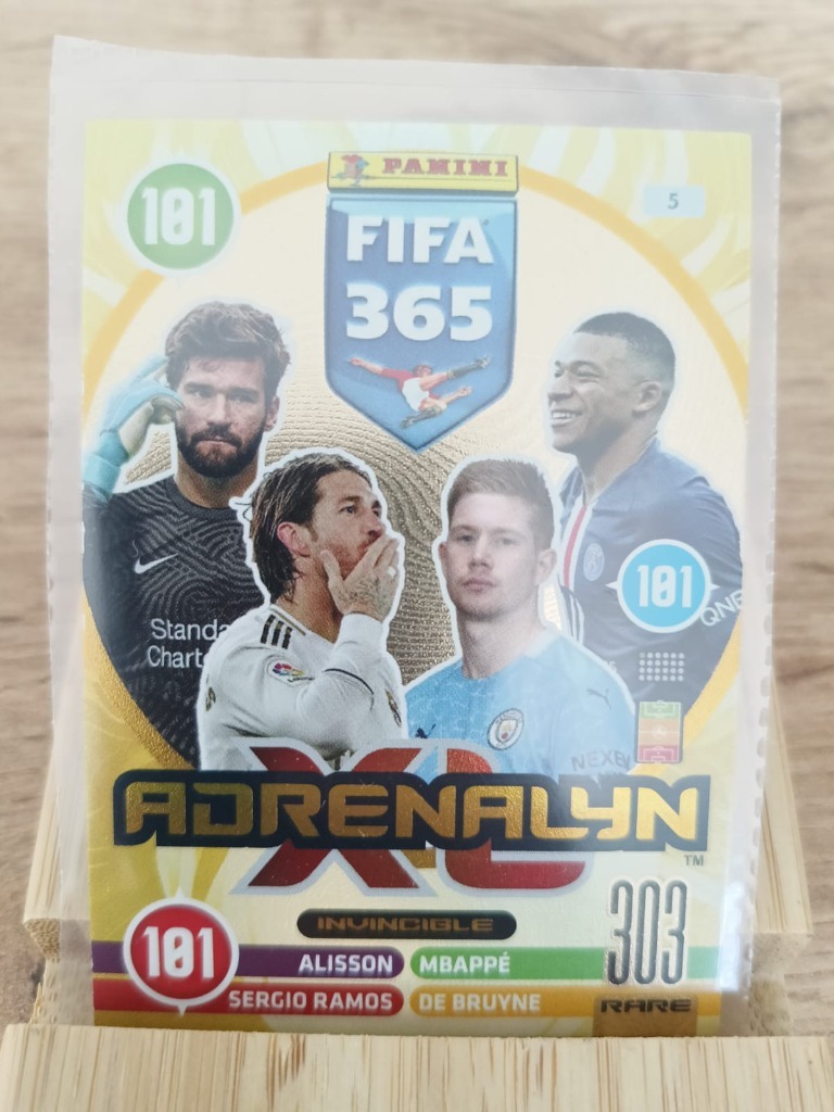 Invincible Panini Adrenalyn XL 2021 Pruszków Licytacja na Allegro Lokalnie