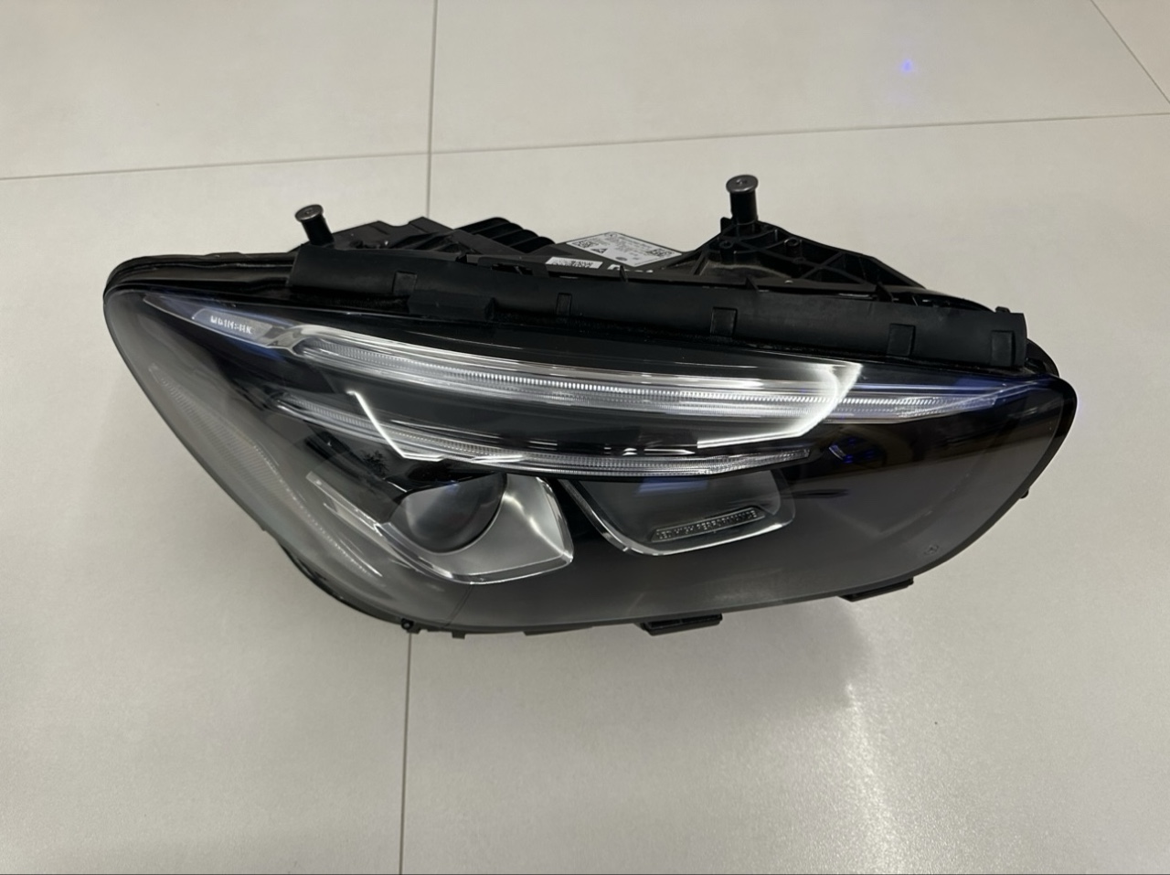 ОРИГІНАЛ ФАРА ПЕРЕДНЯ MERCEDES W247 ПОВНИЙ LED (СВІТЛОДІОД) (A2479062603) 