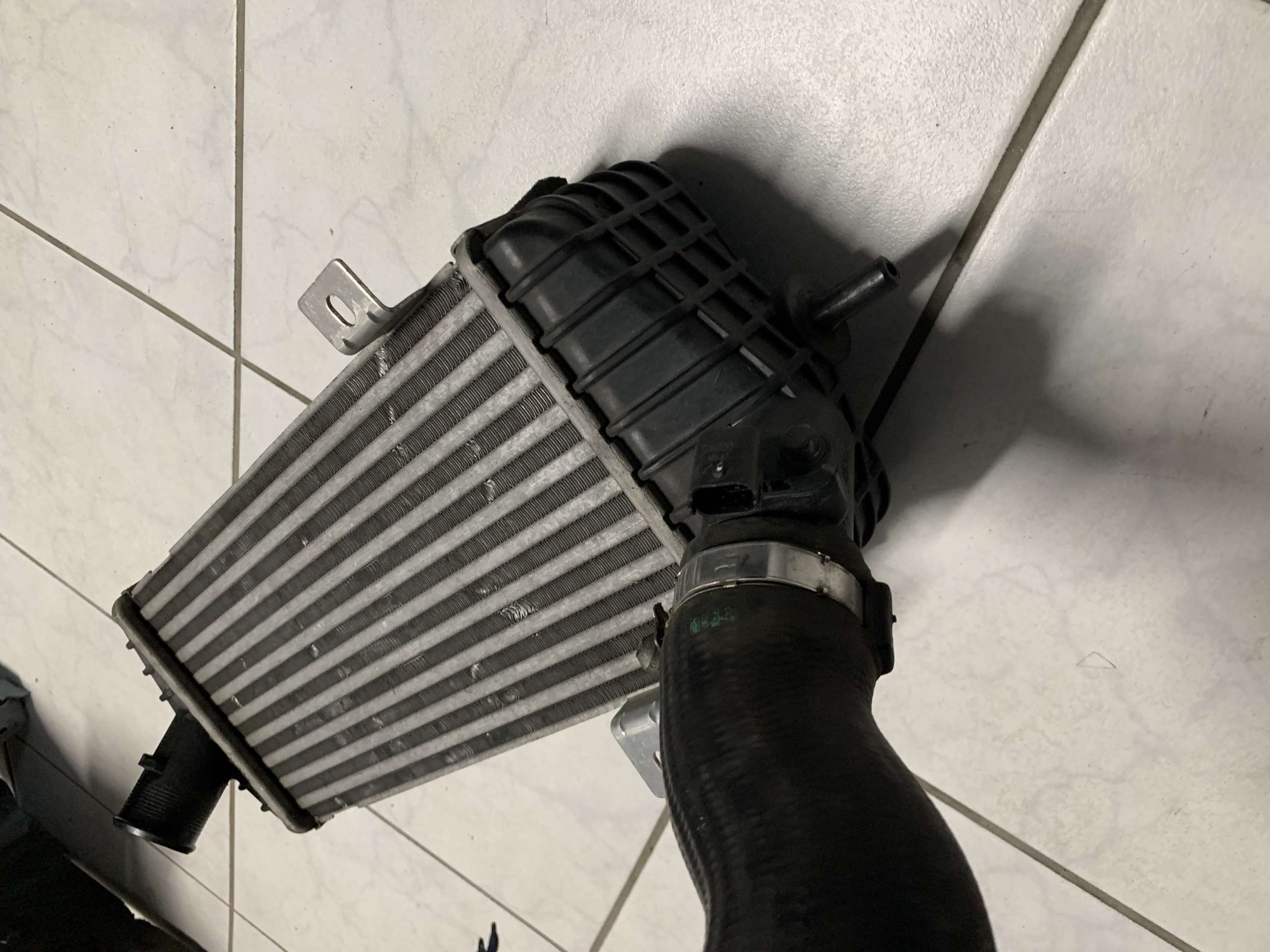 Intercooler Kia Sportage 282702A510 Tarnowskie Góry Kup teraz na
