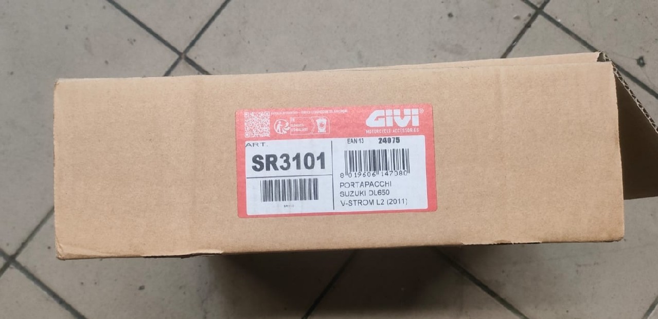 SR3101 ПЛИТА SUZUKI DL 650 V-STROM НОВА КРАКІВ ПЛИТА ПІД КОФР 11-16 R. 