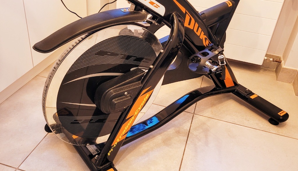 bh fitness duke spin bike
