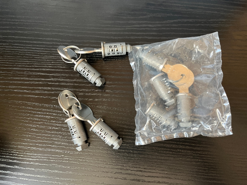 ЗАМОК ВСТАВКА КЛЮЧА THULE N192 N085 N149 