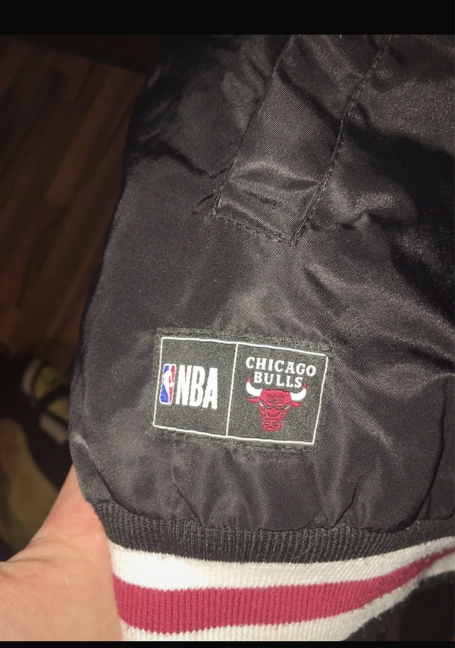 Kurtka Chicago bulls bejsbolówka | Ostrzeszów | Kup teraz na Allegro ...