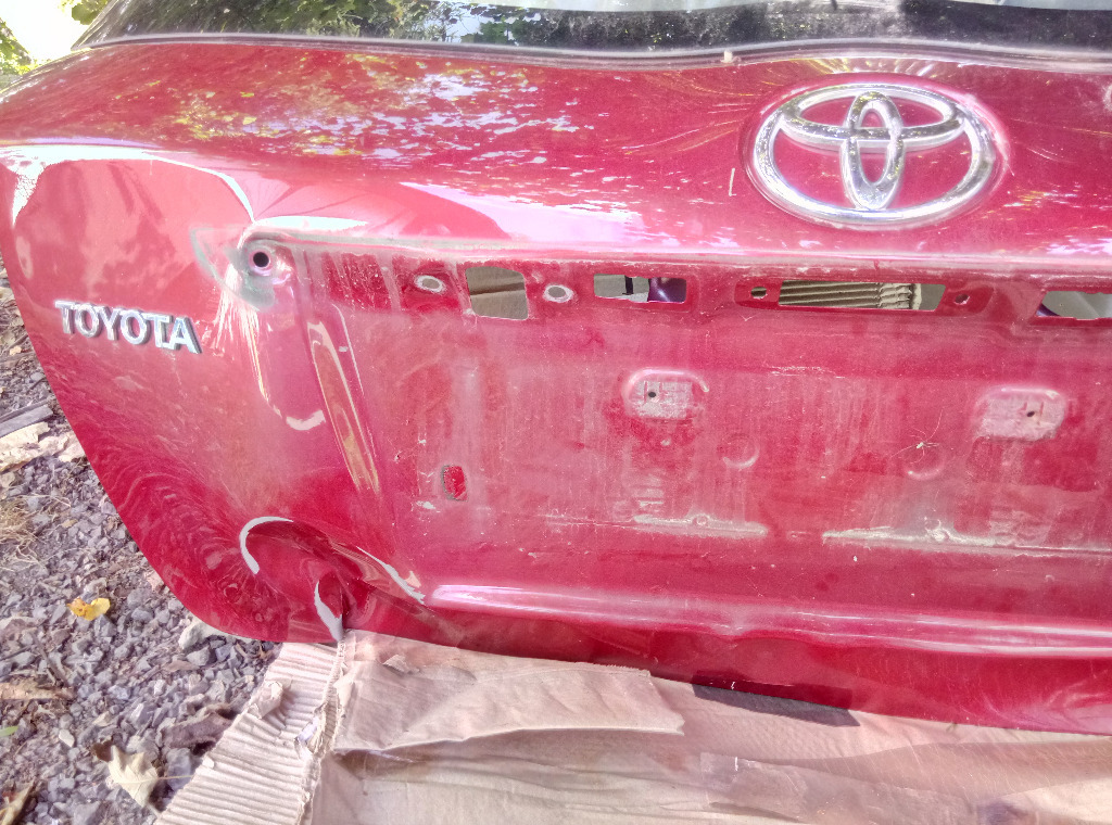 Zdjęcie oferty: Toyota Yaris 2014 r. Klapa, szyba