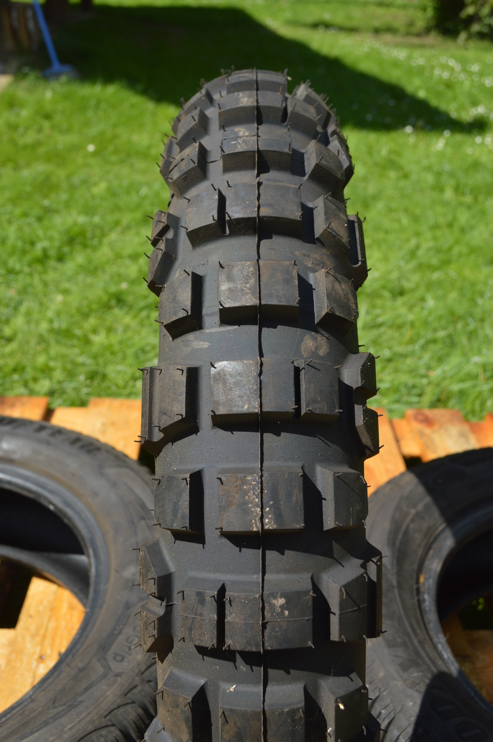 ШИНА MICHELIN T63 120/80-18 