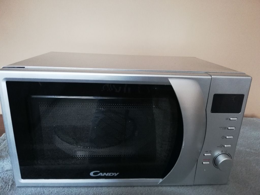 Kuchenka mikrofalowa z grillem Candy CMG 2071 DS Wola Prażmowska