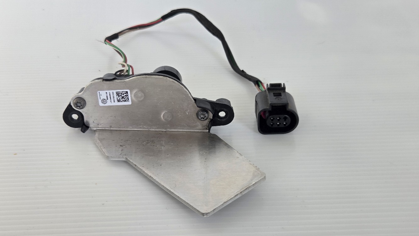 90118059 МОДУЛЬ LED (СВІТЛОДІОД) / ПЕРЕТВОРЮВАЧ ЛІВОГО ФАРИ ( СВІТЛО DRL) ARTEON 
