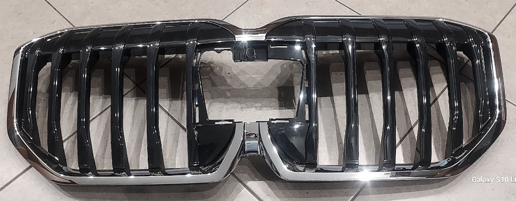 РЕШІТКА РЕШІТКА РАДІАТОРА РЕШІТКИ BMW II 2 U06 OE 8737189 ХОРОШИЙ СТАН 