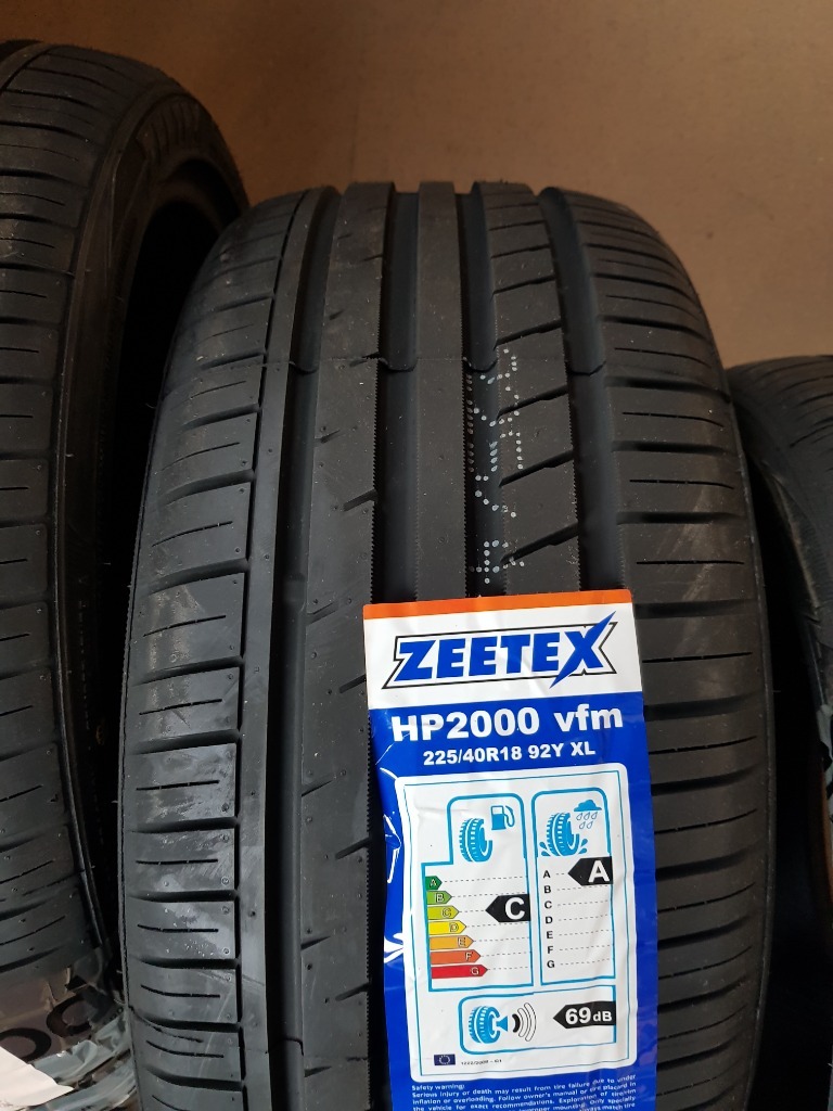 Zeetex HP2000 VFM 225/40 R18 Komplet | Dąbrowa Górnicza | Kup teraz na ...