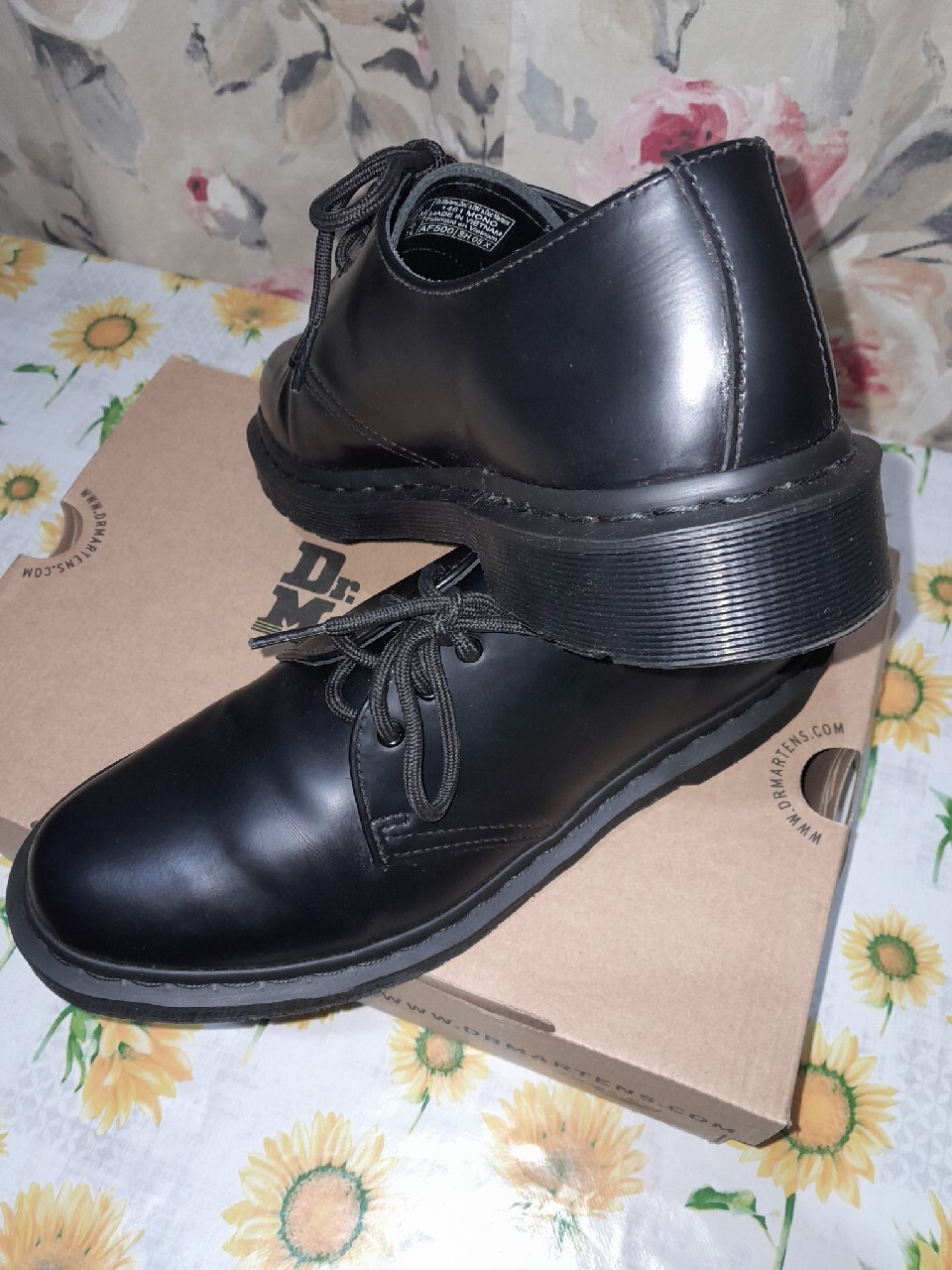 Doc martens top 1461 mono