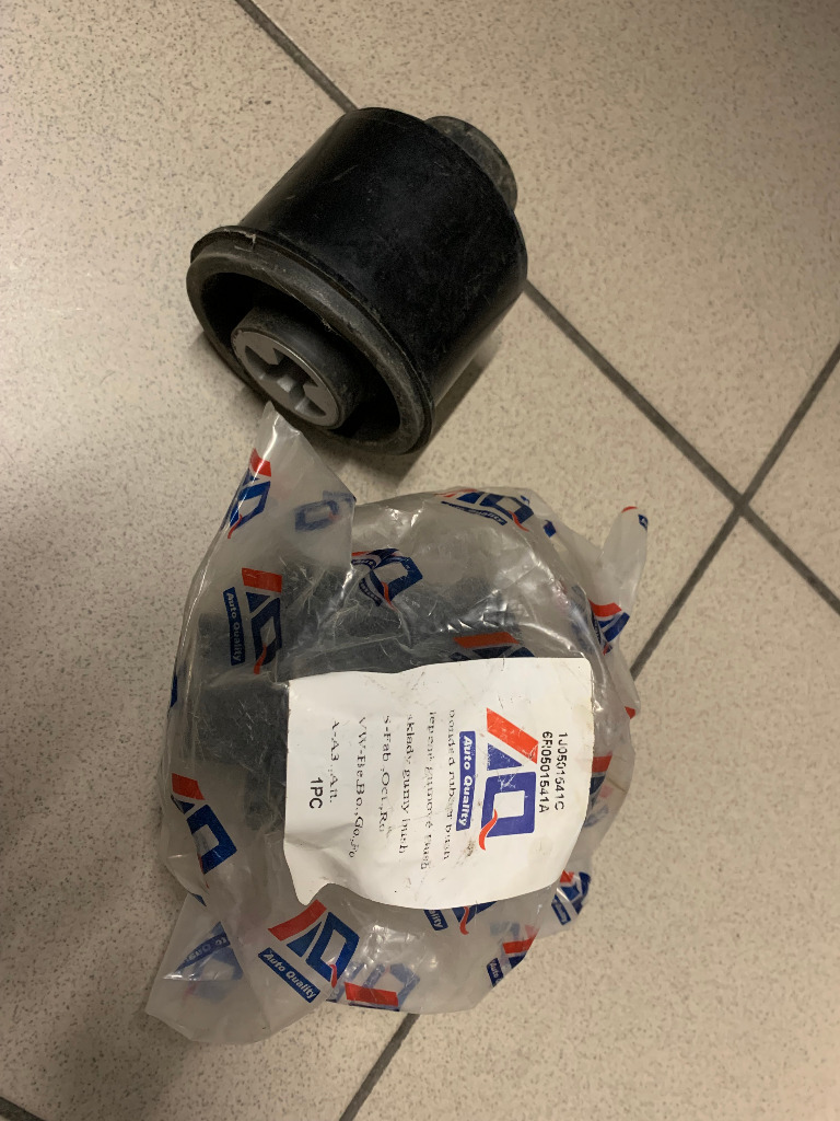 Tuleje tylnej belki L/P VW 1J0 501 541C | Poznań | Kup teraz na Allegro ...