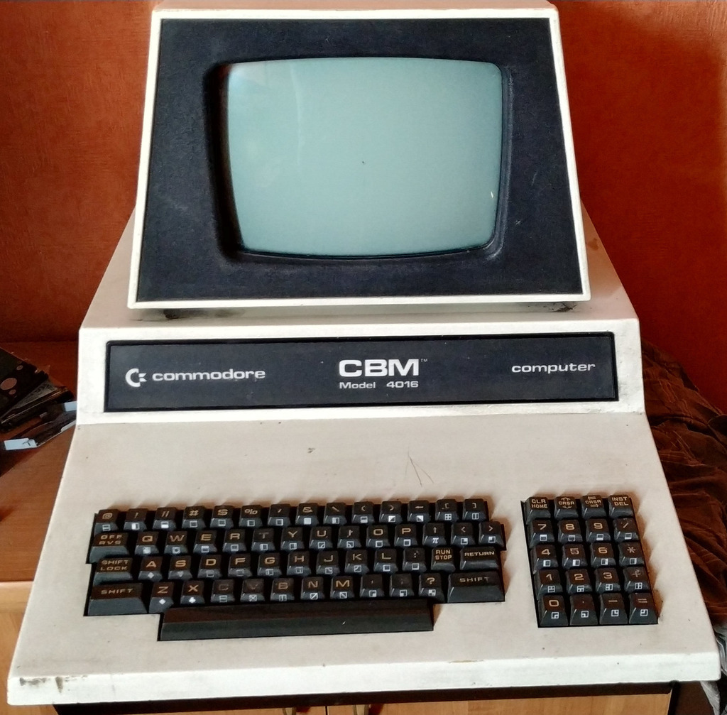 Commodore PET 4016 SPRAWNY stan ORYGINALNY Szczecin Licytacja na