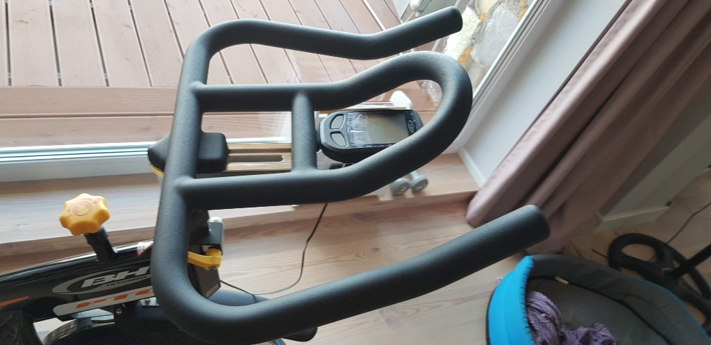 bh fitness indoor bike duke magnetic