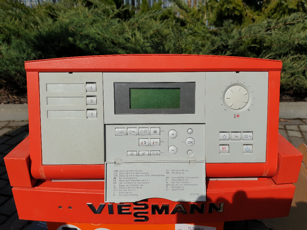 Sterownik Viessmann Vitotronic 300 typ KW3 | Pruszkow | Licytacja na ...