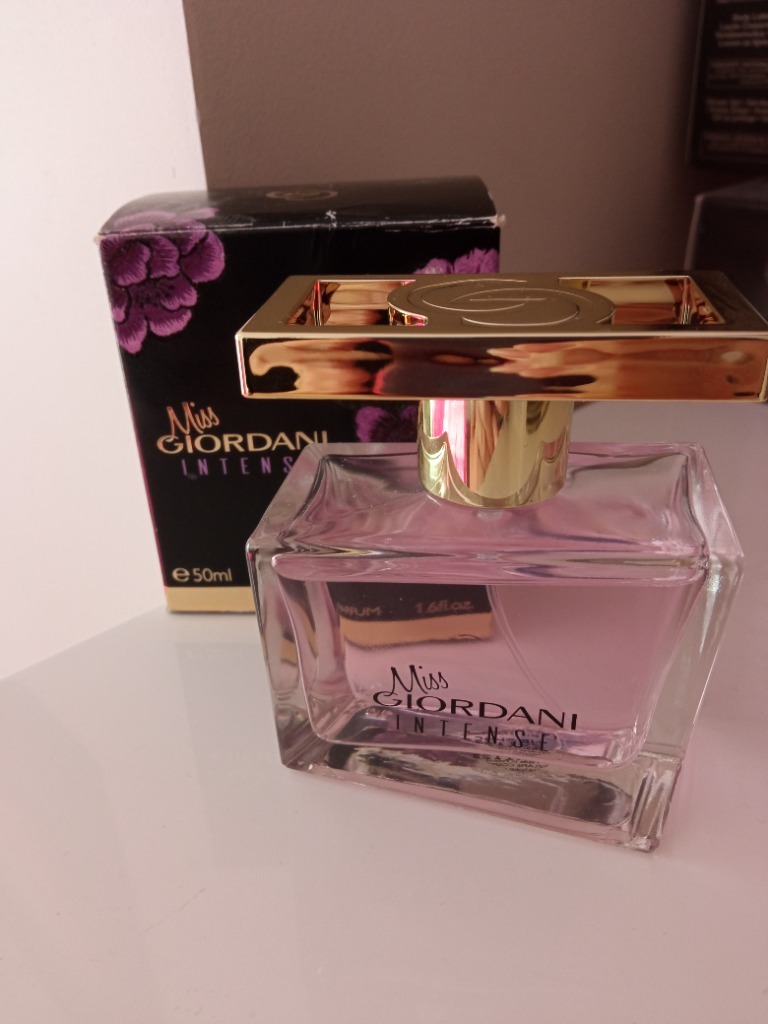 Woda perfumowana Miss Giordani Intense Oriflame | Wyszków | Kup teraz ...