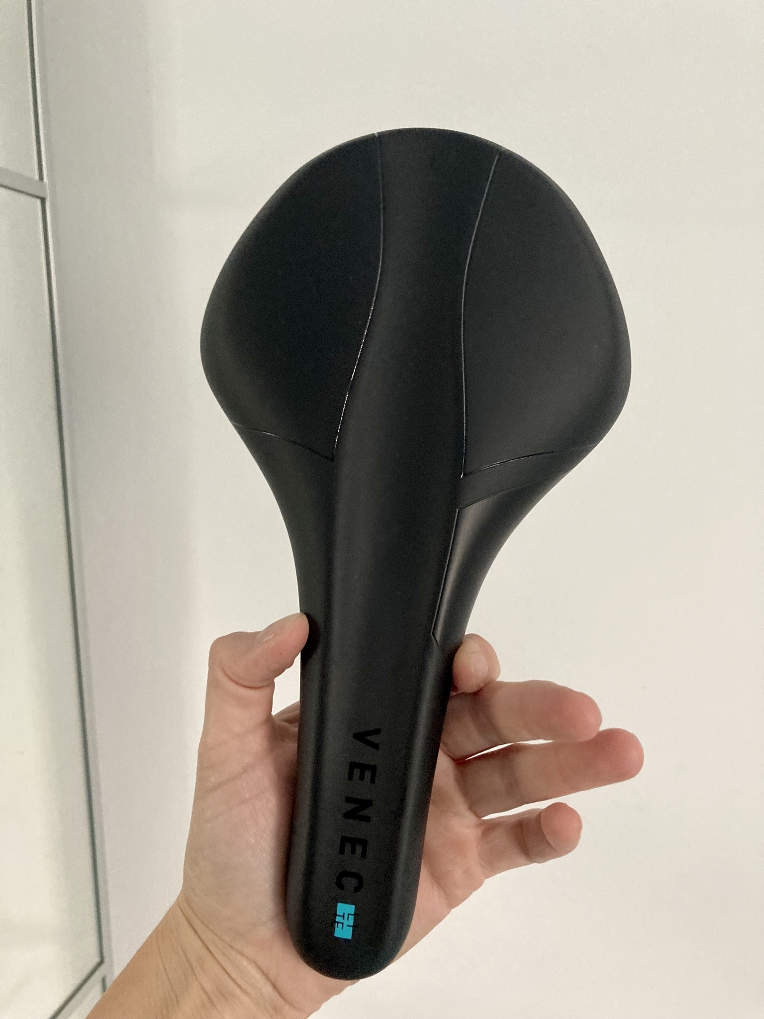 natural fit venec lite cube