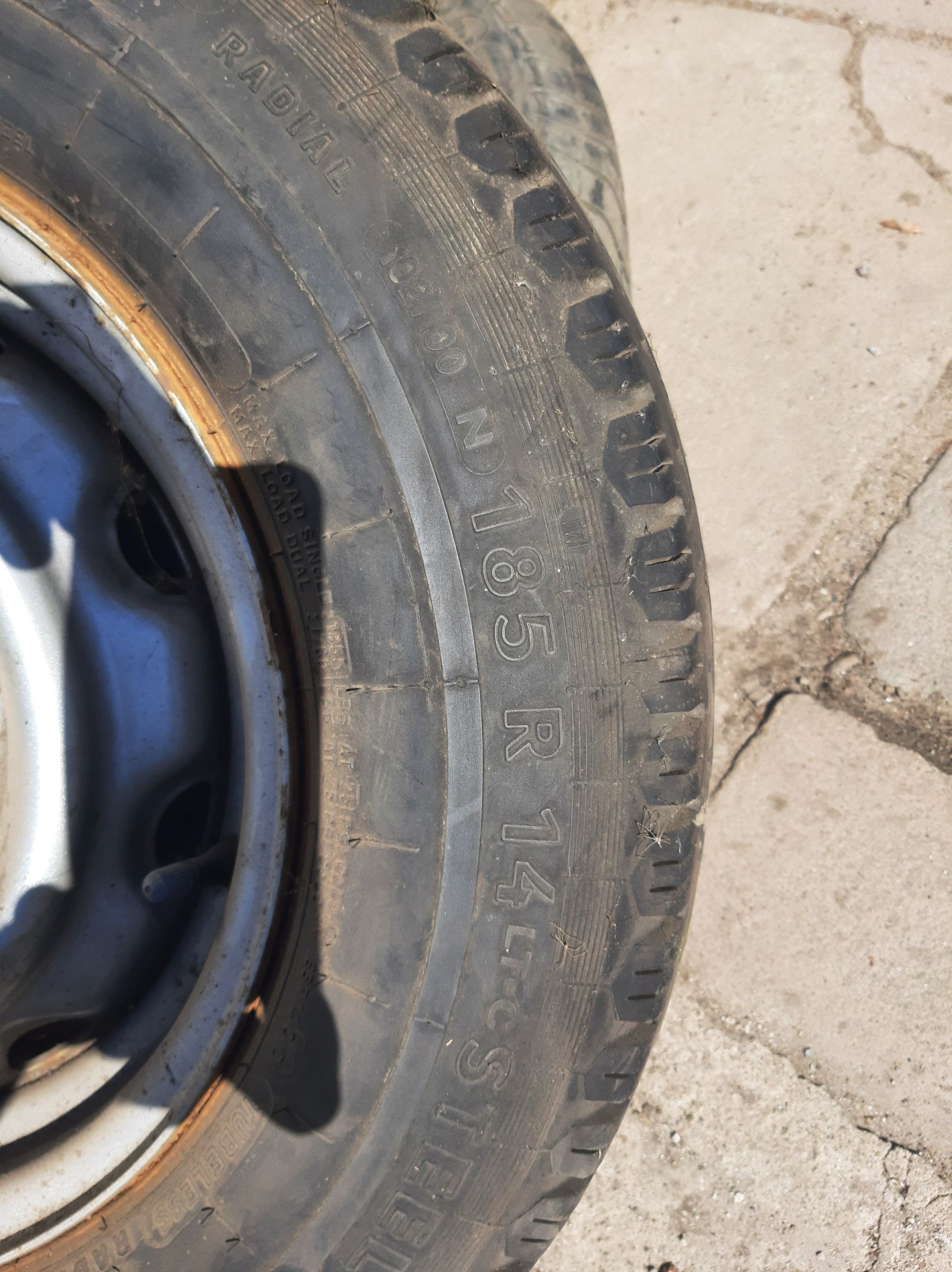 ШИНИ 185R 14C ПОСИЛЕНЕ 